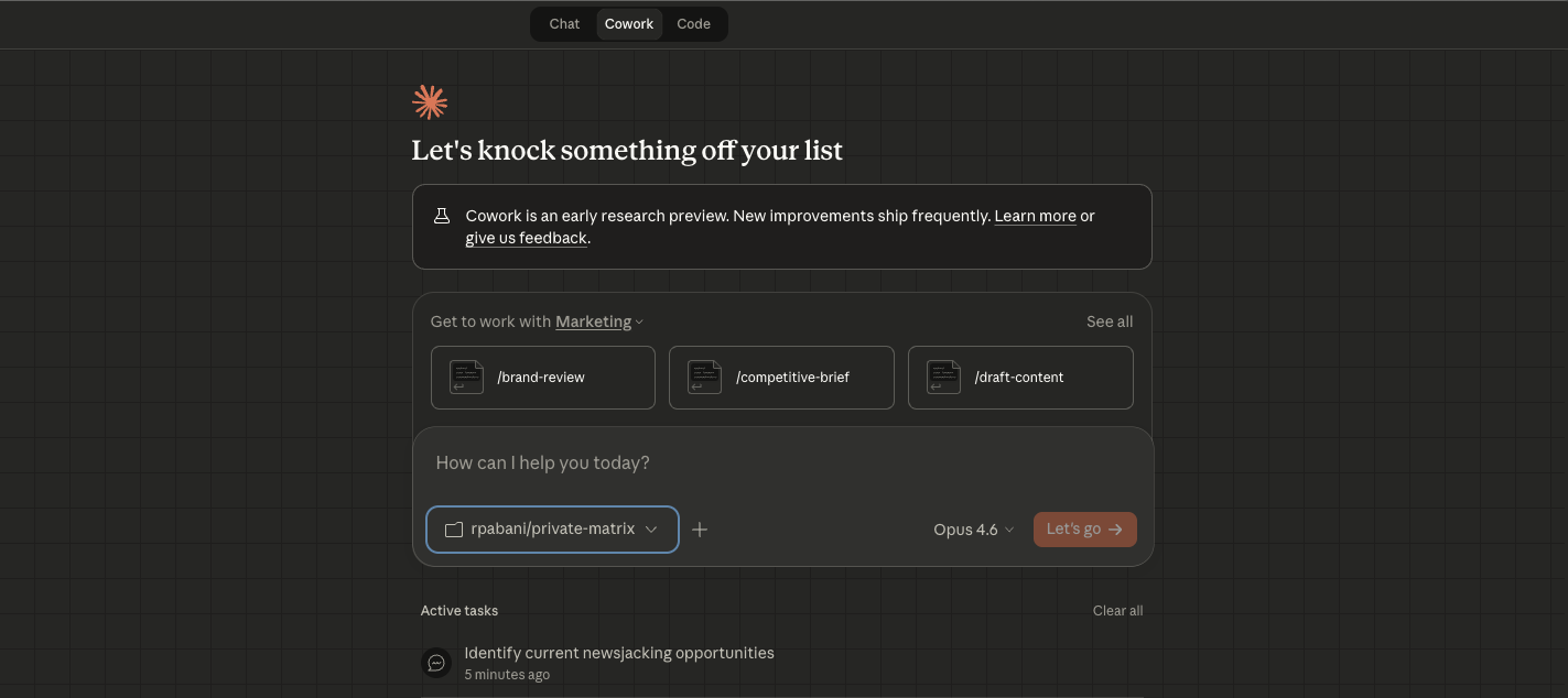 Claude Cowork interface showing folder selection and Marketing skills